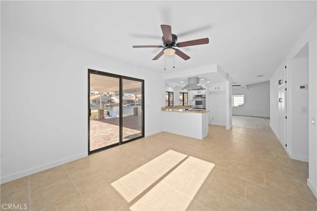 13710 White Sail Drive, Victorville, California 92395 home-pic-10
