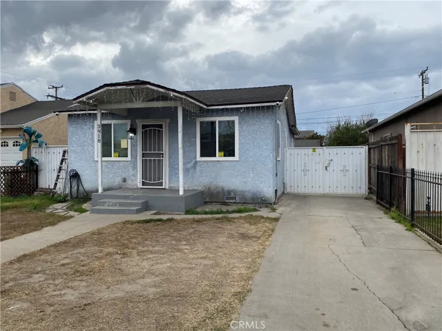 3918 E 53rd Street, Maywood, California 90270