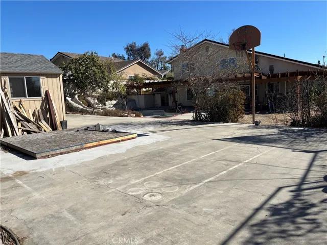 5205 Vista Montana, Yorba Linda, California 92886