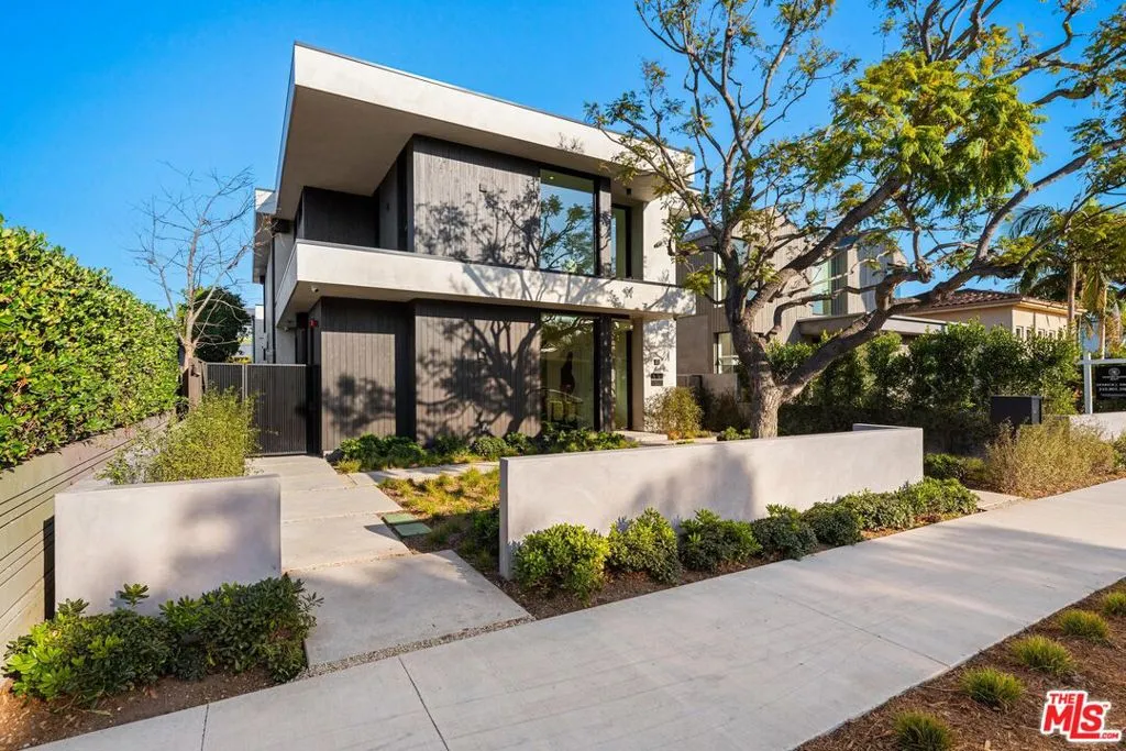 2036 Glyndon Avenue, Venice, California 90291 home-pic-0