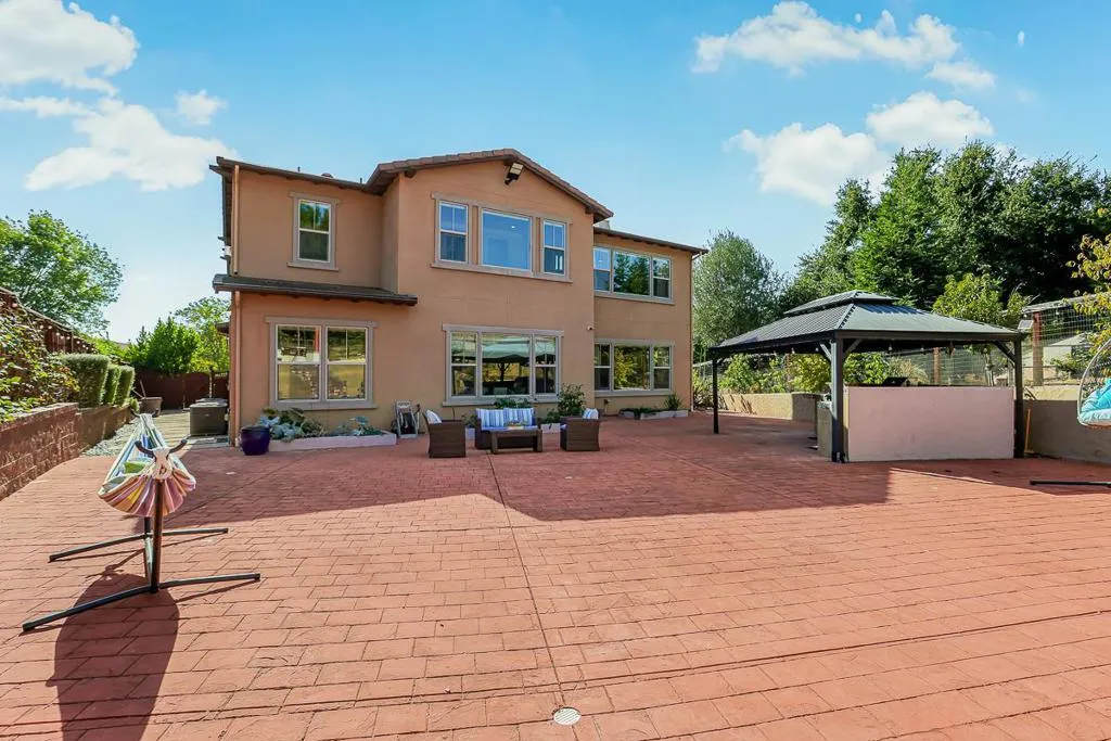 6352 Grand Oak Way, San Jose, California 95135 home-pic-30