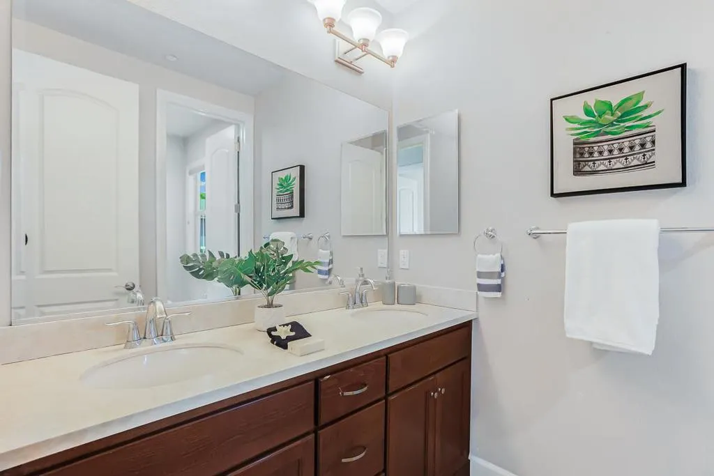 6352 Grand Oak Way, San Jose, California 95135 home-pic-22