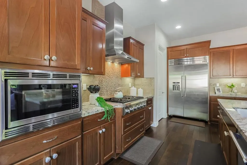 6352 Grand Oak Way, San Jose, California 95135 home-pic-14