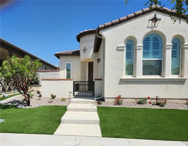Front Elevation w/drought tolerant landscaping.