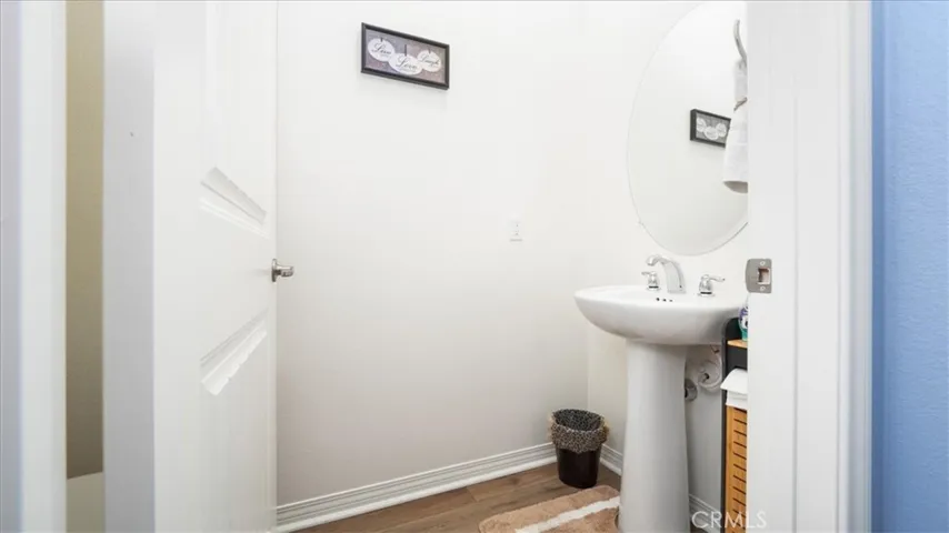 Powder room