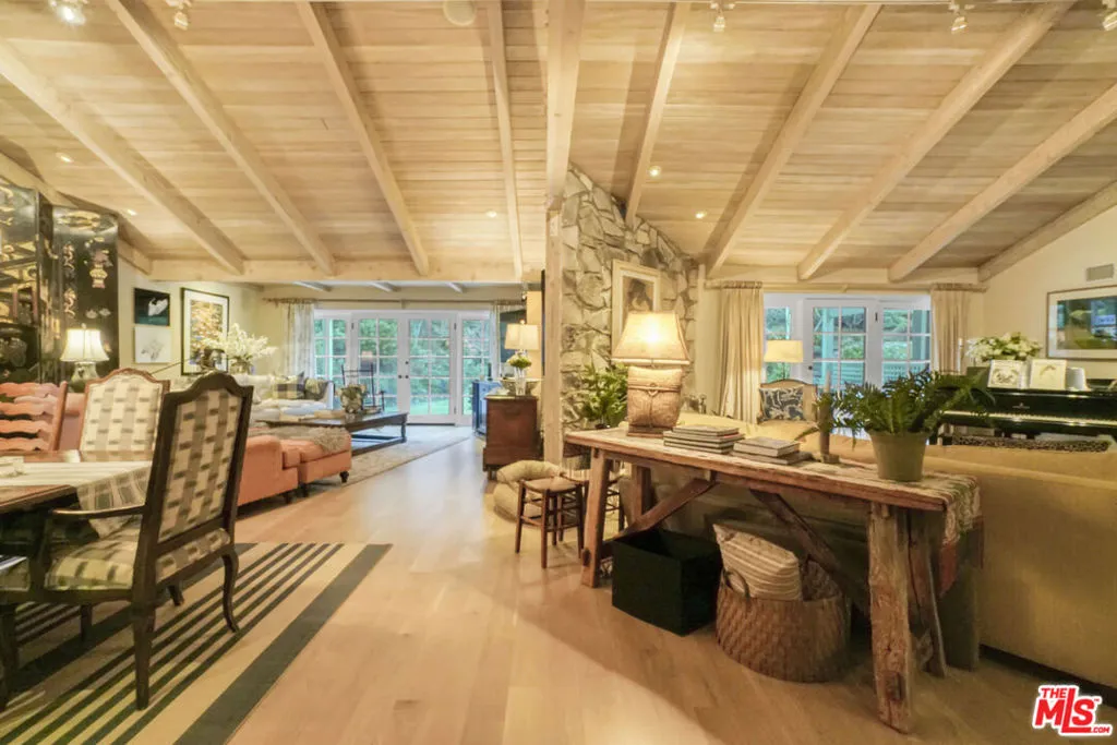 9420 Eden Drive, Beverly Hills, California 90210 home-pic-25