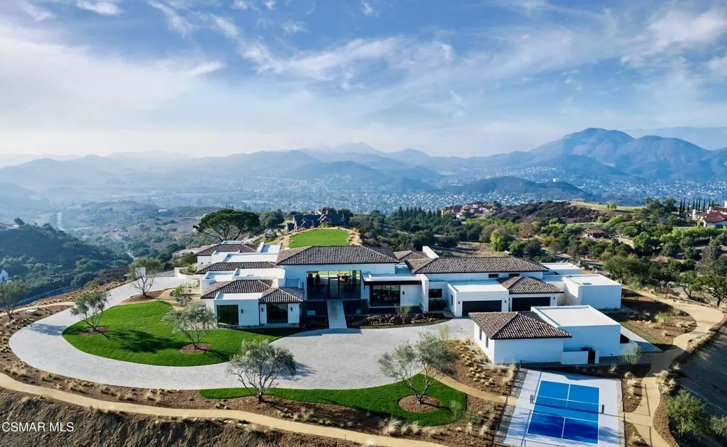 2551 White Stallion Road, Westlake Village, California 91361 home-pic-0