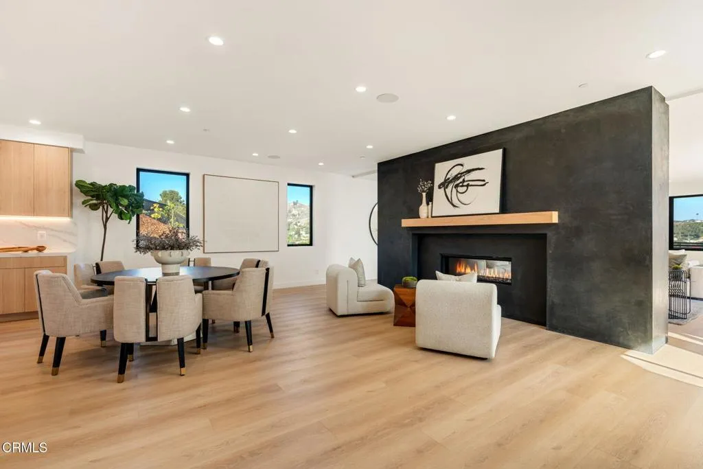 708 Skyview Terrace, Ventura, California 93003 home-pic-60