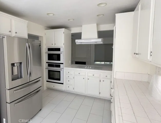539 S Westford Street, Anaheim Hills, California 92807