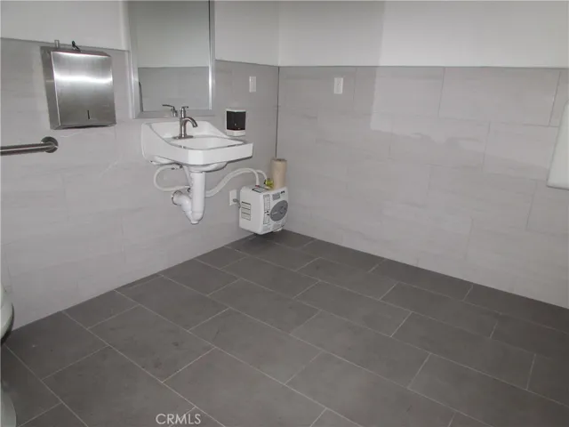 bathroom #2