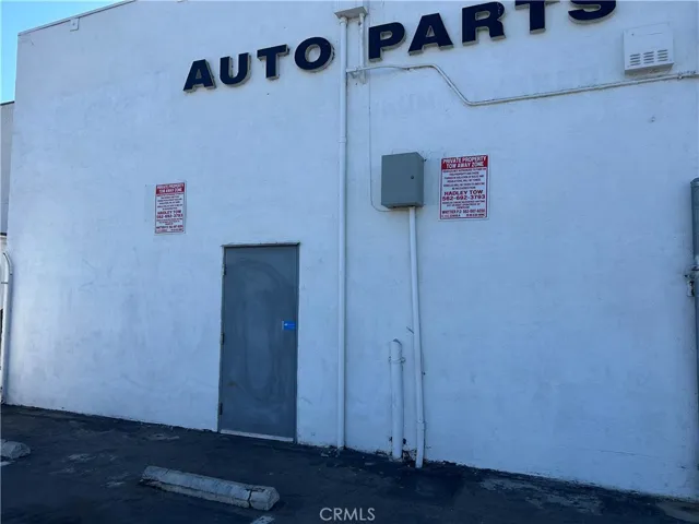 602 W Whittier Boulevard, Montebello, California 90640