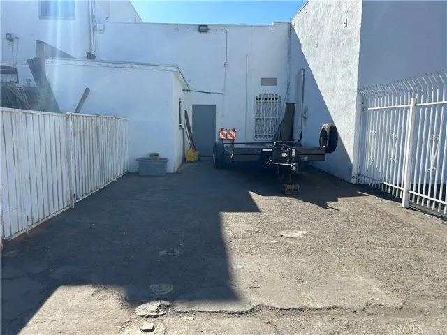 602 W Whittier Boulevard, Montebello, California 90640