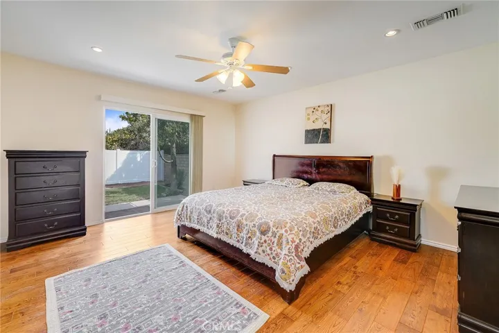 17469 Burma Street, Encino, California 91316