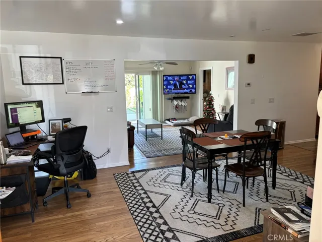 17469 Burma Street, Encino, California 91316