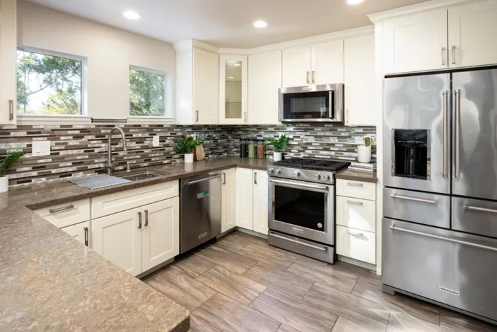 985 Asilomar Terrace 1, Sunnyvale, California 94086