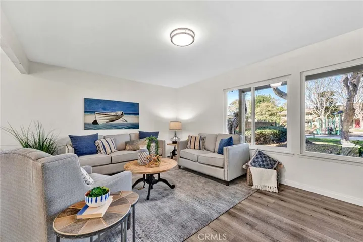 10295 Columbia River, Fountain Valley, California 92708