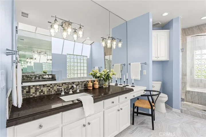 1323 17th Street, Manhattan Beach, California 90266