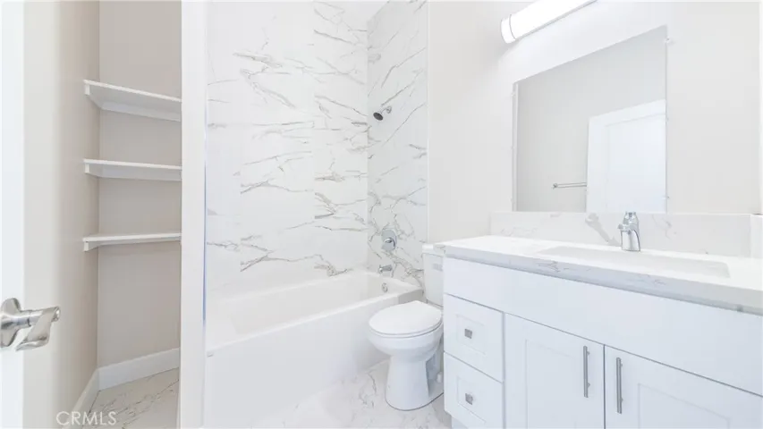 1128 Stanley Avenue D, Glendale, California 91206