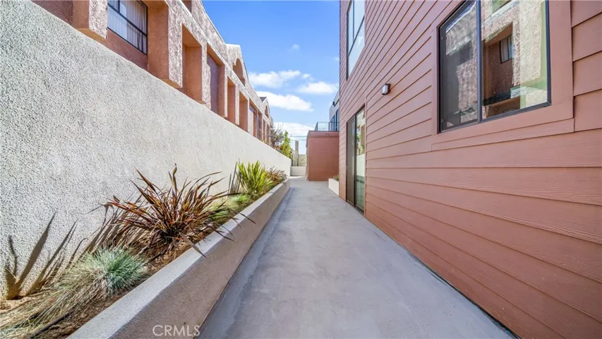 1128 Stanley Avenue D, Glendale, California 91206