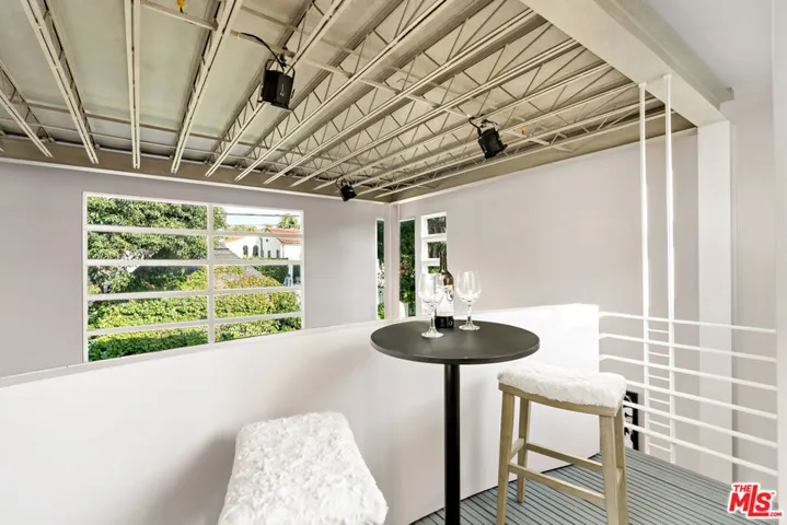 620 N Cherokee Avenue, Los Angeles, California 90004