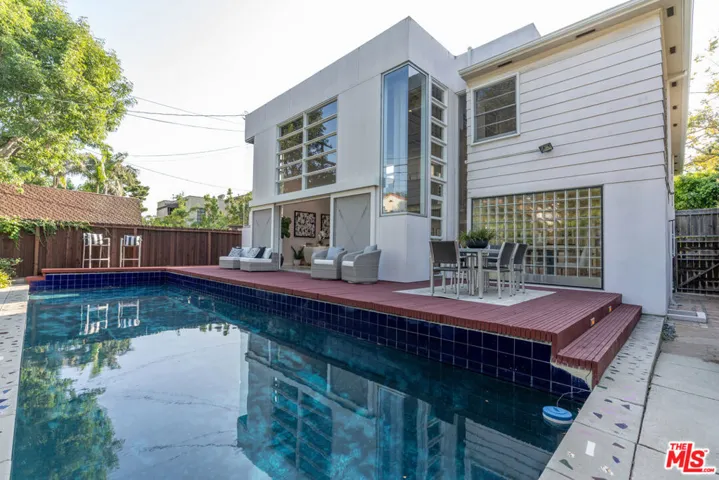 620 N Cherokee Avenue, Los Angeles, California 90004