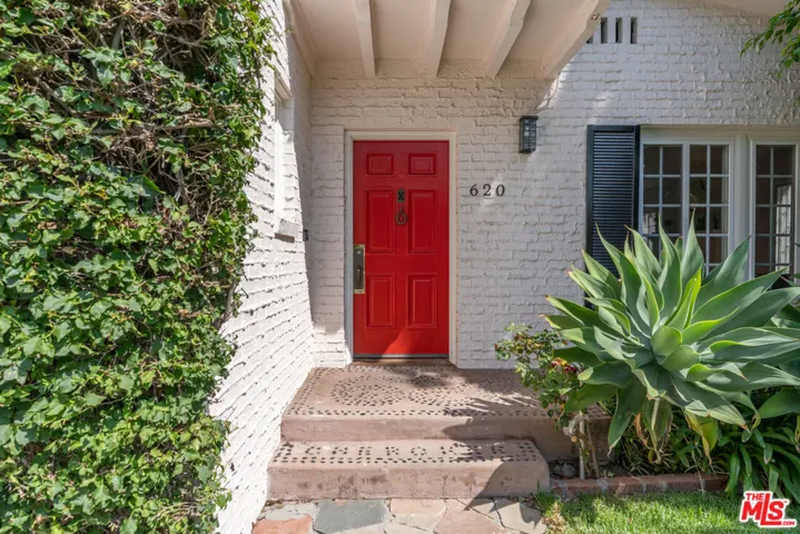 620 N Cherokee Avenue, Los Angeles, California 90004