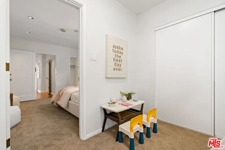620 N Cherokee Avenue, Los Angeles, California 90004