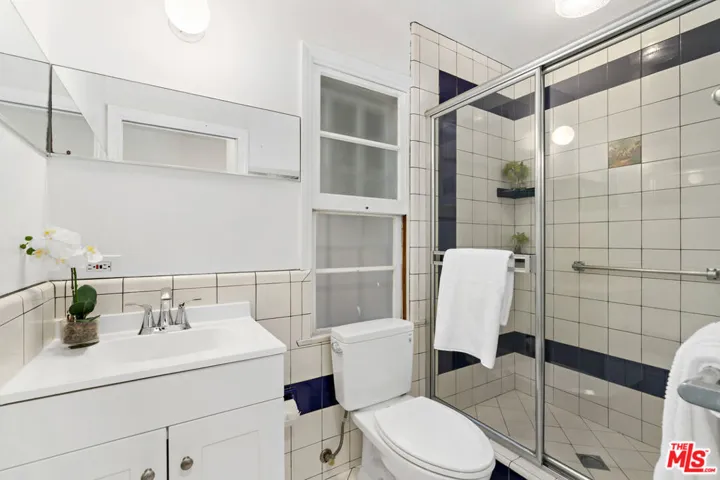 620 N Cherokee Avenue, Los Angeles, California 90004
