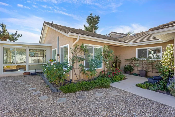 4331 Los Padres Drive, Fallbrook, California 92028