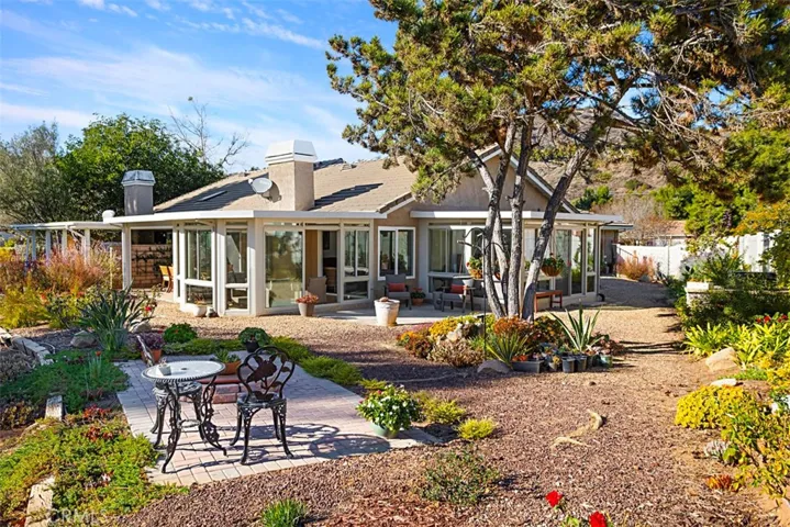 4331 Los Padres Drive, Fallbrook, California 92028
