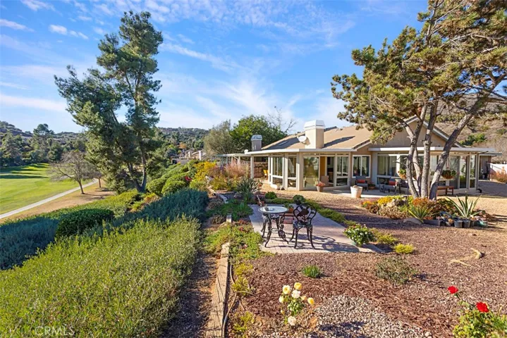 4331 Los Padres Drive, Fallbrook, California 92028