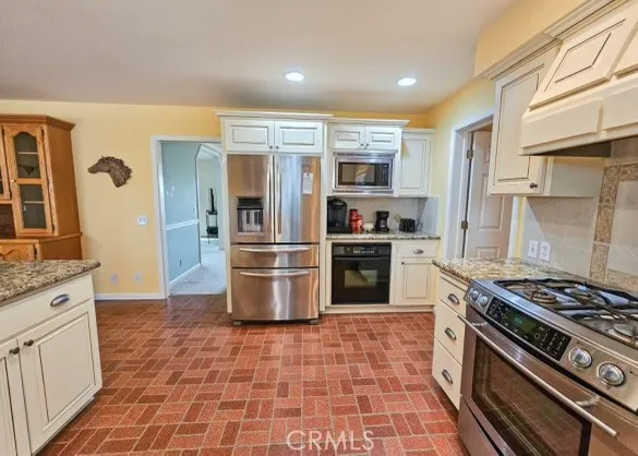 19035 Bonita Road, Red Bluff, California 96080
