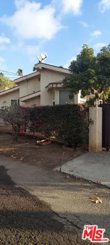 1109 S. Bundy Drive, Los Angeles, California 90049