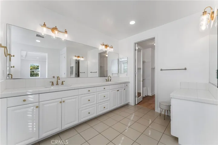 17862 Via Roma, Yorba Linda, California 92886