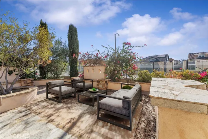 17862 Via Roma, Yorba Linda, California 92886