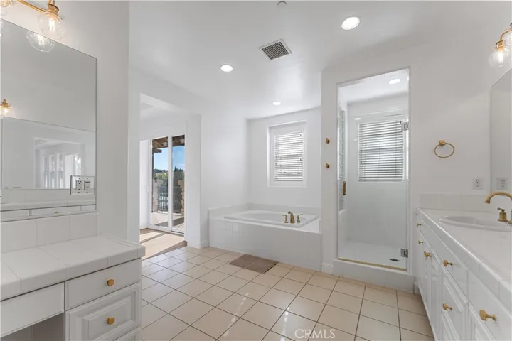 17862 Via Roma, Yorba Linda, California 92886