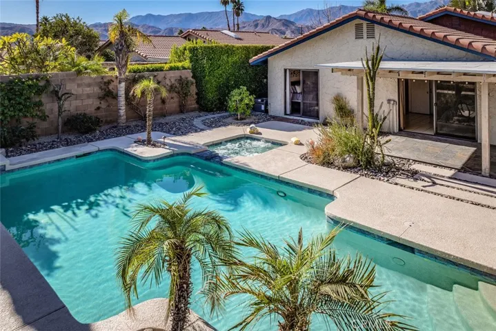 34320 Linda Way, Cathedral City, California 92234