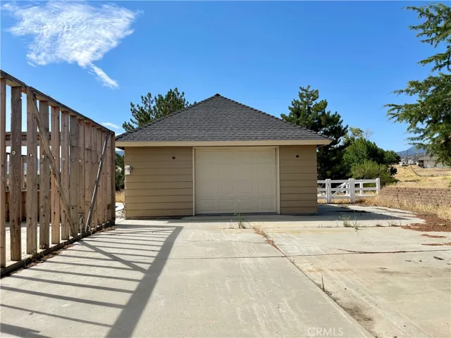 22912 Larkspur Court, Tehachapi, California 93561