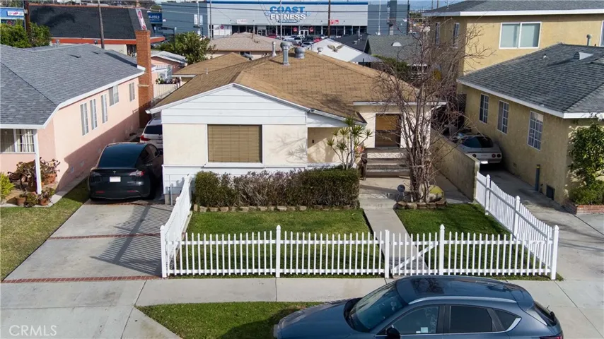 5009 W 129th Street, Hawthorne, California 90250