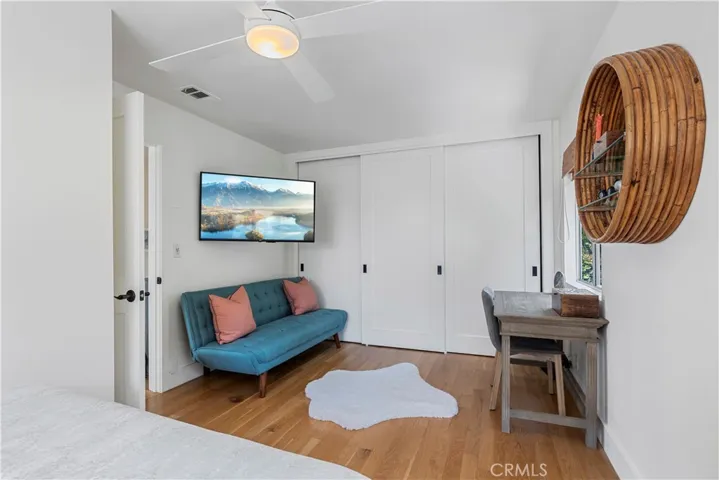 Secondary bedroom