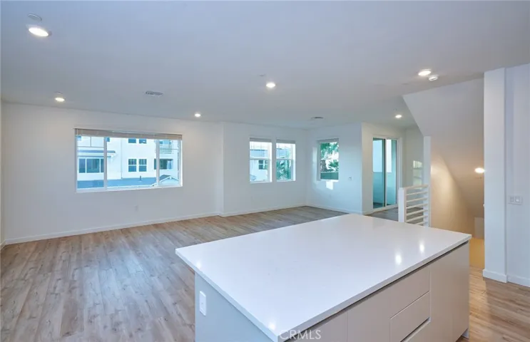 2434 Haley Point Drive 105, Ventura, California 93003