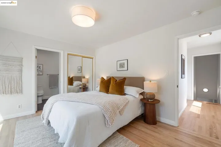 3115 Harrison St, Oakland, California 94611