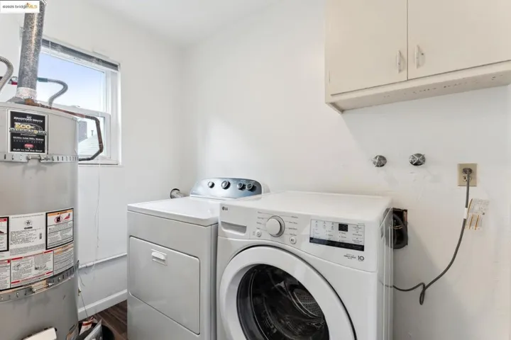 3115 Harrison St, Oakland, California 94611