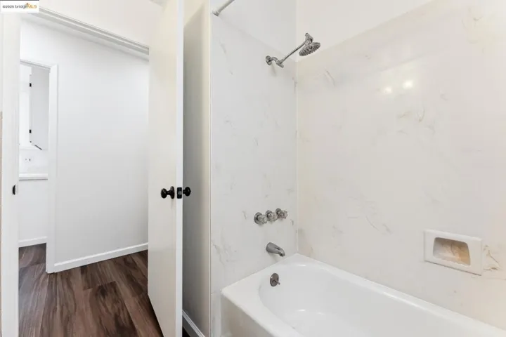 3115 Harrison St, Oakland, California 94611