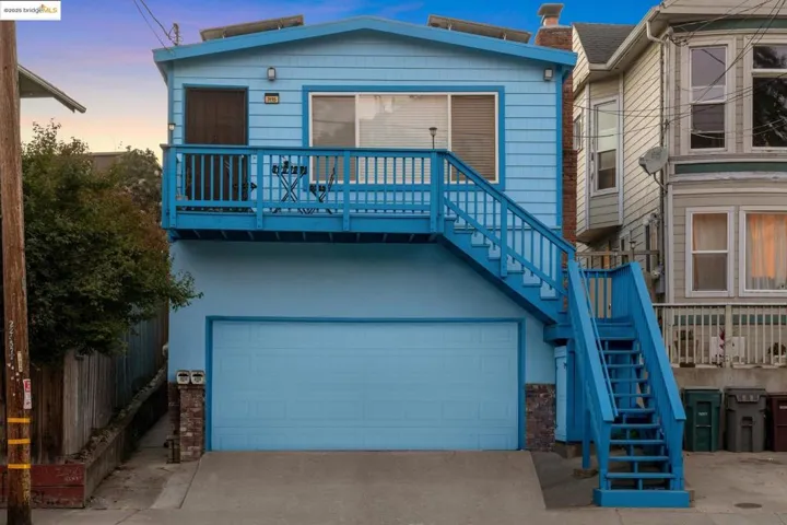 3115 Harrison St, Oakland, California 94611