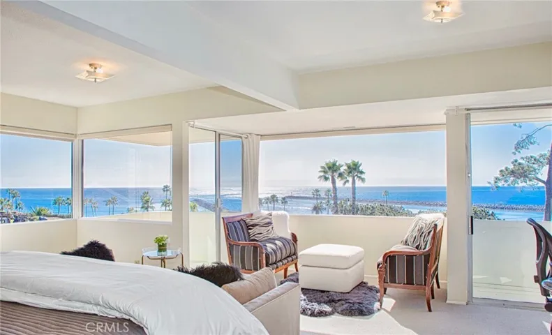 2824 Ocean Boulevard, Corona Del Mar, California 92625