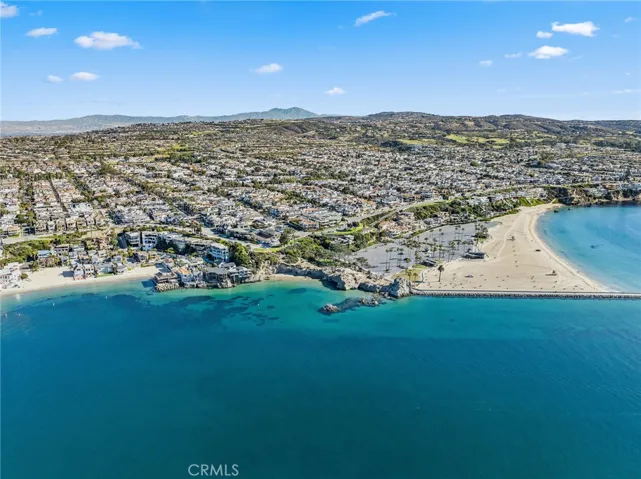 2824 Ocean Boulevard, Corona Del Mar, California 92625