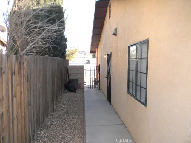 14160 Apple Creek Drive, Victorville, California 92395