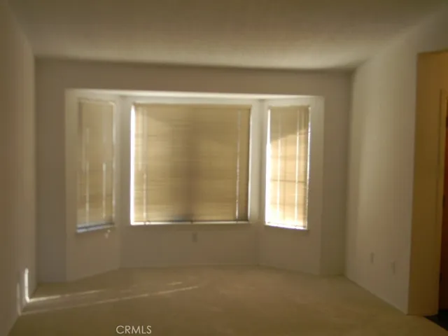 14160 Apple Creek Drive, Victorville, California 92395
