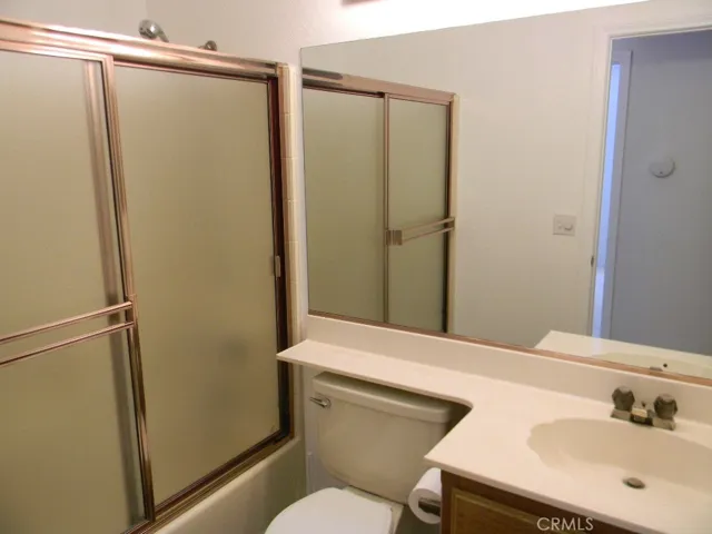 14160 Apple Creek Drive, Victorville, California 92395